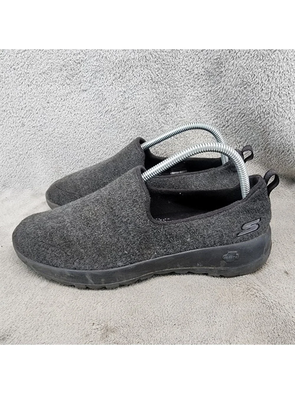 Skechers Shoes Womens Size 8.5 Gray Slip On Textile Sneakers *Read*